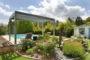 Bed and breakfast with pool, terrace & garden | Garden view - Image 2