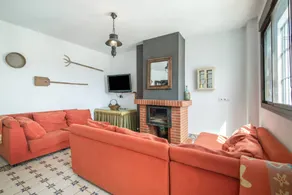 Holiday home with terrace & barbecue | Mountain view - Image 4