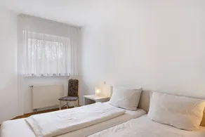 Holiday apartment with garden | Garden view - Image 3