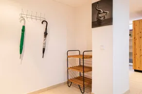 Studio Apartment 'In Sant Marti' with Wi-Fi and Air Conditioning - Image 3