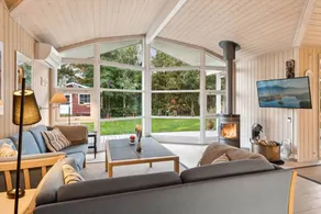 Fully equipped beautiful holiday home with terrace & barbeque - Image 3