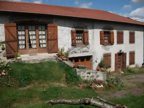 Holiday home with barbeque | Mountain view - Image 2