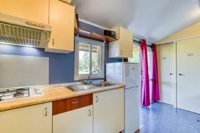 Mobile Home 'Mon Gite En Camargue' with Private Terrace, Private Garden and Air Conditioning - Image 5