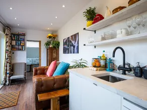 Family-friendly wonderful cottage with garden & terrace - Image 3