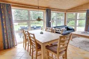 Fully equipped lovely house with terrace, garden & sauna | Pet-friendly - Image 5