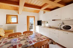 Appartement avec jardin, barbecue et internet haut débit | Vue jardin - Image 4