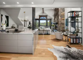Appartement en copropriété entièrement équipé avec barbecue, jacuzzi et piscine chauffée - Image 2