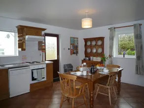 Casa vacacional con jardín - Image 3