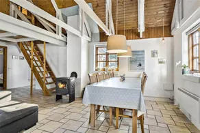 Ample house with hot tub, BBQ & terrace | Pets are welcome - Image 4