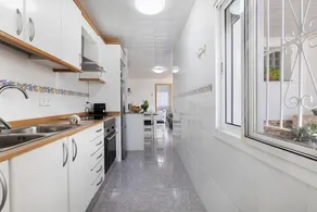 Flat with garden, barbecue & terrace | City view - Image 5