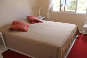 Fully equipped wonderful bungalow with terrace | Perfect for remote work - Image 4