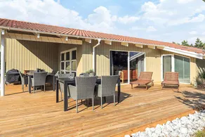Children-friendly house with terrace, sauna & pool | Next to the beach - Image 3