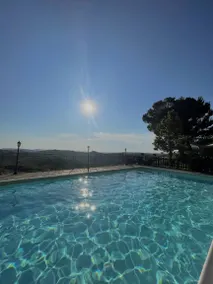 Agriturismo Collina San Michele: Camera Delle Erbe Aromatiche con Giardino e Piscina Condivisa - Image 2
