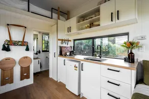 Impressive Tiny House with Great Sights in Mudgee, New South Wales - Image 3