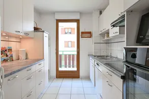 Family-friendly apartment | Perfect for remote work - Image 4