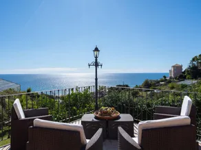 Appartement avec barbecue, jardin et terrasse | Vue mer - Image 3