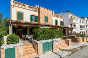 Fully equipped beautiful holiday home with barbeque, pool & terrace | Beach nearby - Image 3