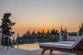Atractiva villa totalmente equipada con barbacoa, piscina privada y terraza - Image 2