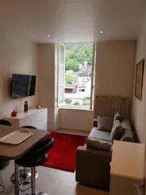 Holiday apartment with garden - Image 3