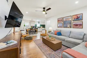 Family-Ready • 3BR Backyard Near the Square - Image 2