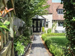 Familienfreundliches Landhaus mit Garten | Haustierfreundlich - Image 2