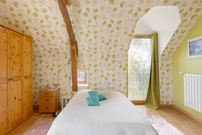 Bed and breakfast with garden | Garden view - Image 2