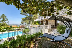 Charming, Peaceful Holiday Villa near the Sea with Lagoon View, Wi-Fi & AC - Image 3