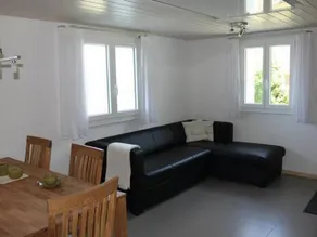 Holiday apartment with garden - Image 3