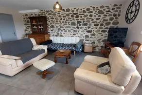 Child-friendly cottage with garden, barbecue & terrace | Garden view - Image 3