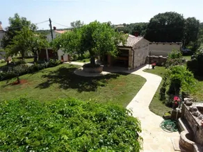 Casa con giardino e terrazza - Image 3