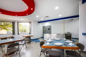 Hotel O Metropolitan Home Stay Near Thamrin Plaza - Image 4