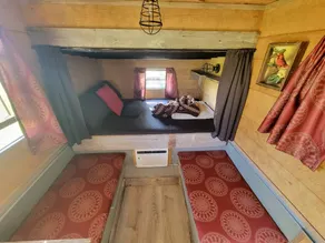 Cozy Tiny House on Working Farm, for Fun Glamping Trips in Kentucky - Image 4