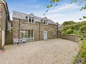 Fully equipped cottage with garden | Pet-friendly - Image 2