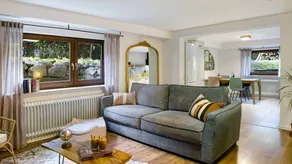 Apartment with BBQ, garden & terrace | Garden view - Image 2