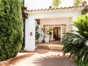 Fully equipped flat with fast internet, private pool & barbeque | Pet-friendly - Image 2