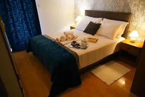 Flat with terrace & pool | Sea view - Image 2