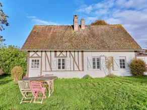 Holiday home with garden - Image 3