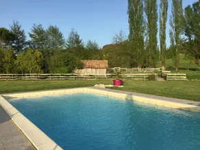 Family-oriented nice cottage with pool, BBQ & terrace | Garden view - Image 2