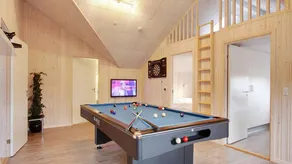 Ample house with garden, pool & barbeque | Pets allowed - Image 5