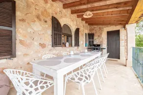 Magnífica villa ideal para familias con terraza, jardín y barbacoa | Vistas al jardín | Ideal para trabajar remoto - Image 4