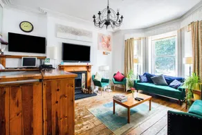 Standard Double Room - Image 4