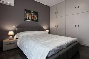 Child-friendly apartment with garden | City view - Image 3