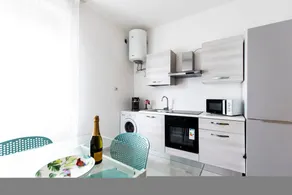 Appartement avec terrasse | Idéal pour le télétravail - Image 3