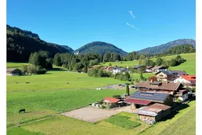 Charming holiday home with garden, barbecue & terrace | Perfect for remote work | Pets allowed - Image 4