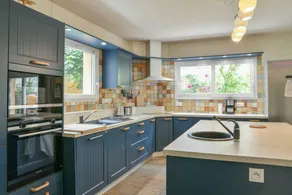 Holiday Home 'Du Grand Port' with Balcony, Wi-Fi and Air Conditioning - Image 3