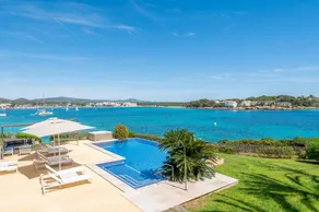 Voll ausgestattete weiträumige Villa mit Garten, Terrasse und Grill | Strand in der Nähe - Image 2