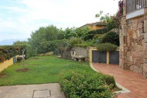 Appartement de vacances avec jardin, terrasse et barbecue | Vue jardin - Image 3