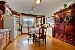Charming Retreat for a Family-Friendly Getaway in Winchester, Ontario - Image 3