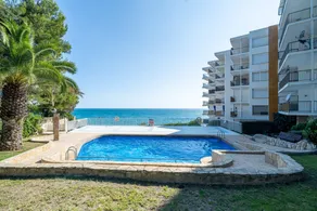 Child-friendly charming flat with garden, terrace & private pool | Garden view | Beach nearby - Image 3
