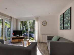 Lovely lodge with terrace & heated pool | Pets are welcome - Image 5